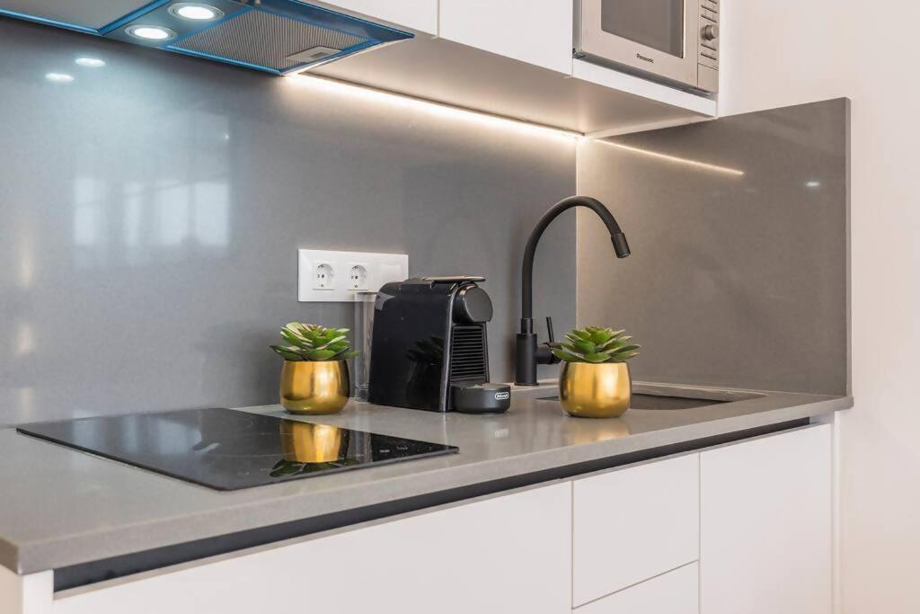 New In The Heart Of Appartement Madrid